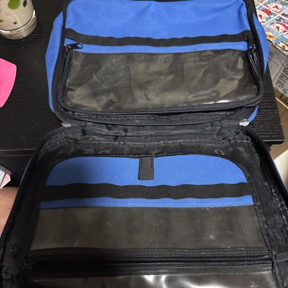 BASICS TOILETRY COSMETIC BAG BLACK ZIPPERED INSIDE COMPARTMENTS HANGER - Picture 4 of 5